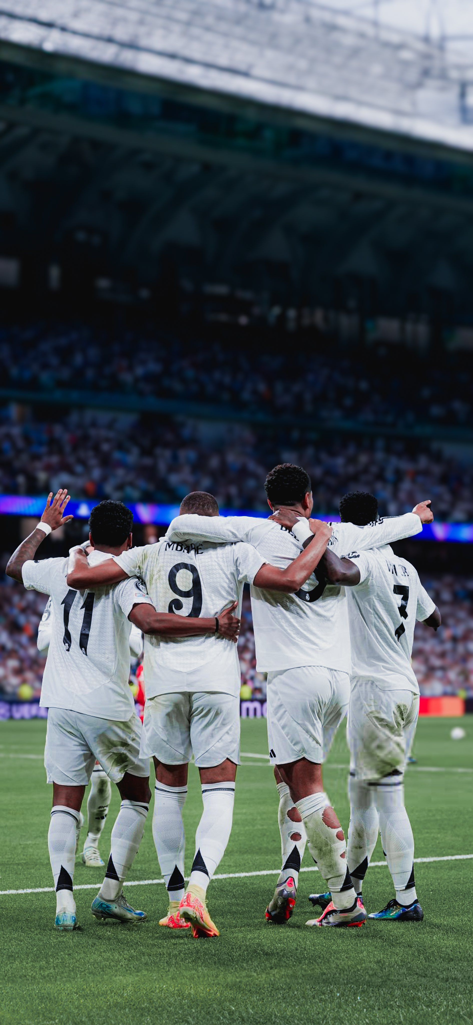 - Real Madrid 🤍🥂 |Wallpaper 35747390786983964